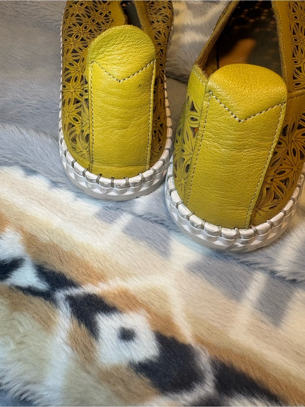 Bueno Women's Mustard Laser-Cut Slip-On Loafers - Picture 2 of 4